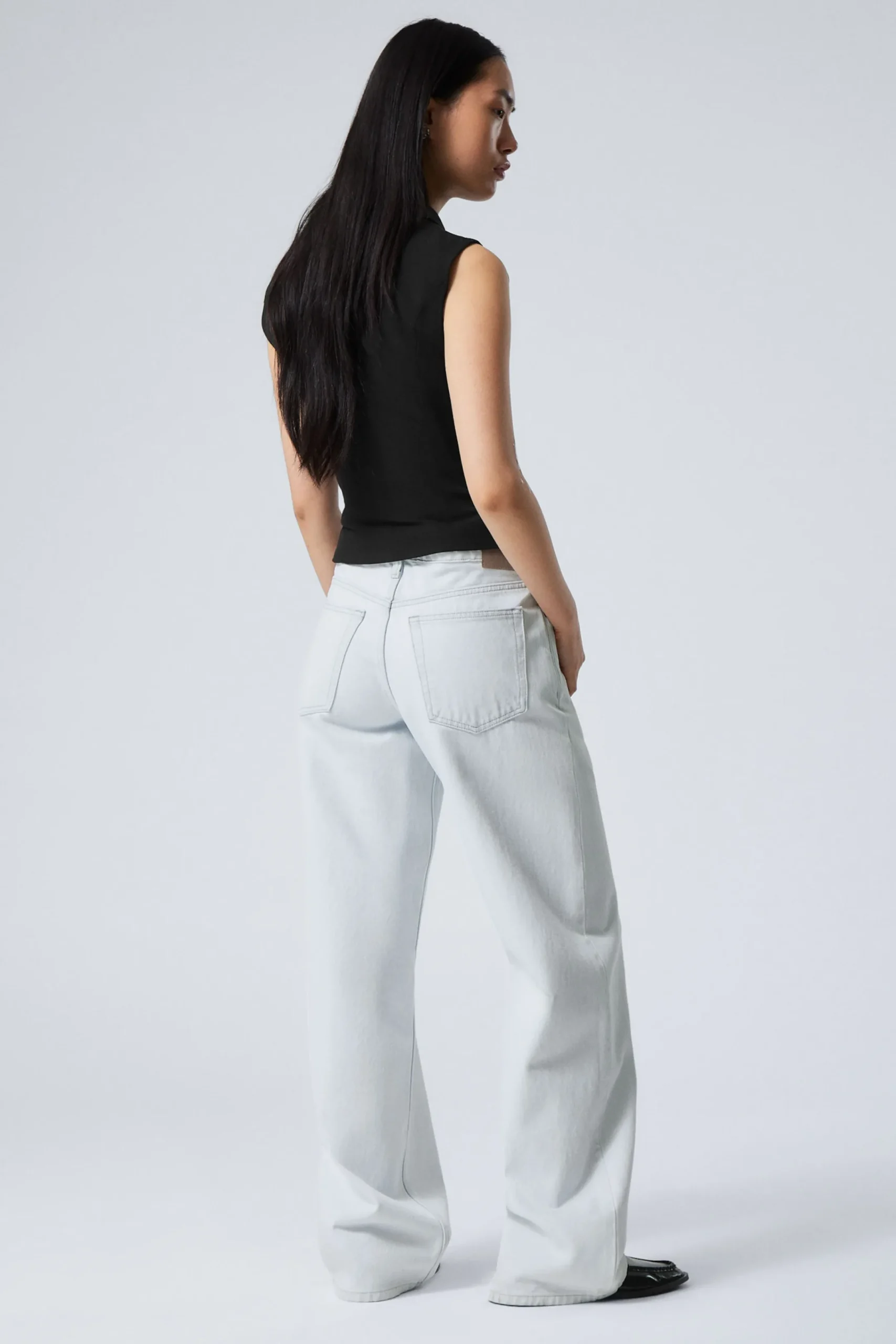 Weekday AMPLE LOW RISE LOOSE WIDE LEG JEANS>Women Jeans