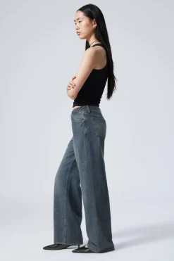 Weekday AMPLE LOW RISE LOOSE WIDE LEG JEANS><noscript><img width=