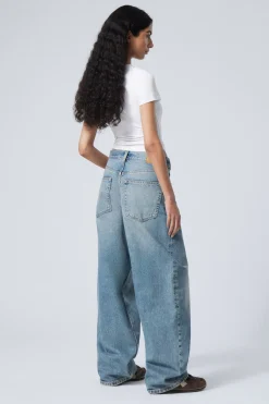 Weekday ASTRO LOOSE BAGGY LEG JEANS><noscript><img data-lazyloaded=