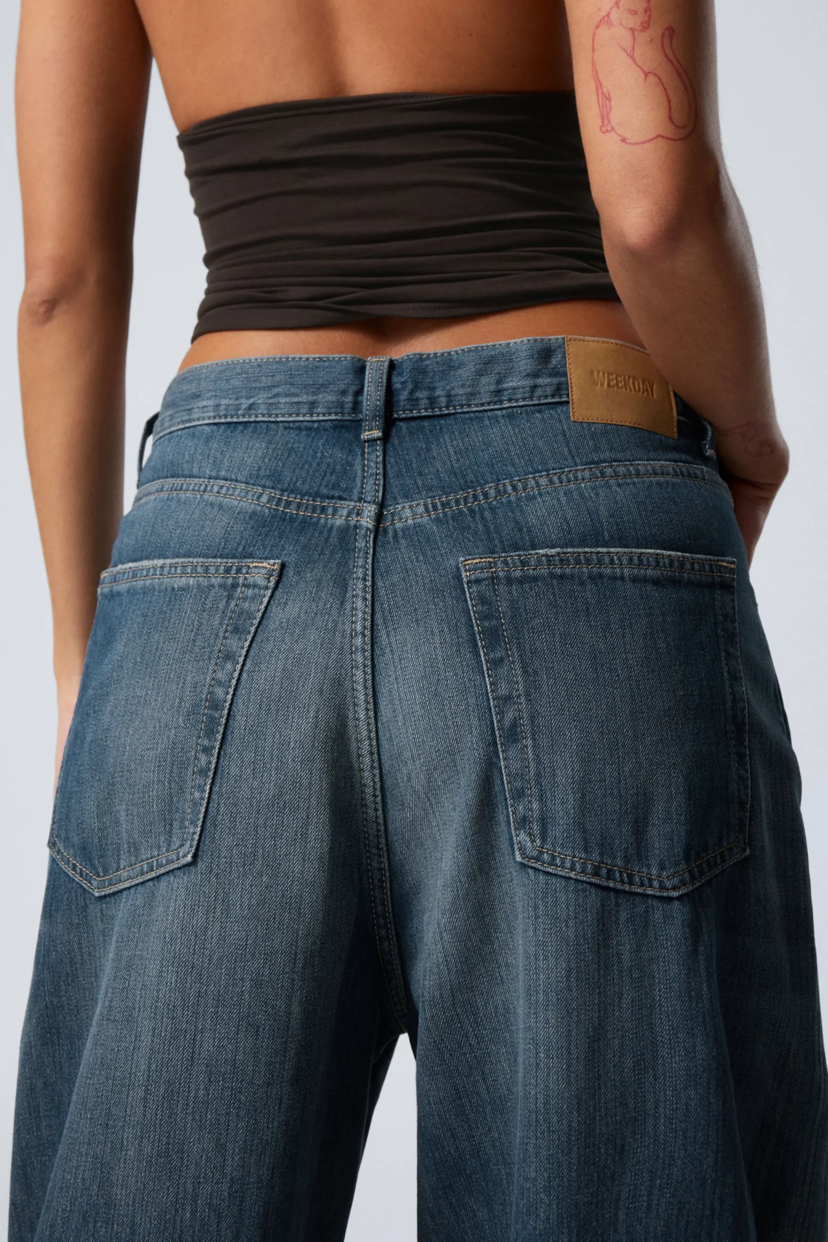 Weekday ASTRO LOOSE BAGGY LEG JEANS> Jeans