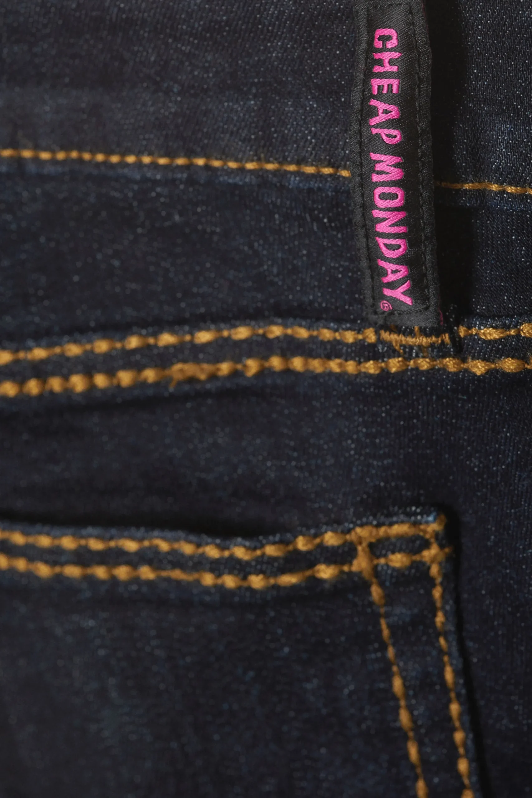 Weekday BOOTY BEI LOW WAIST SKINNY BOOTCUT JEANS>Women Jeans