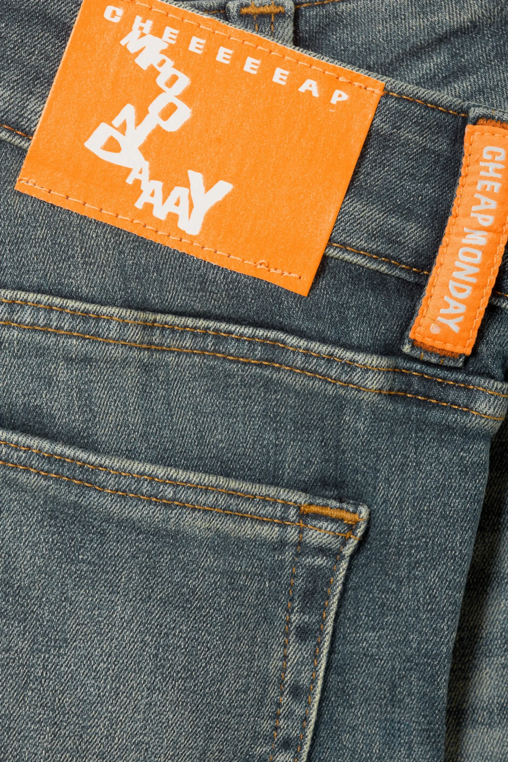 Weekday BOOTY BEI LOW WAIST SKINNY BOOTCUT JEANS>Women Jeans
