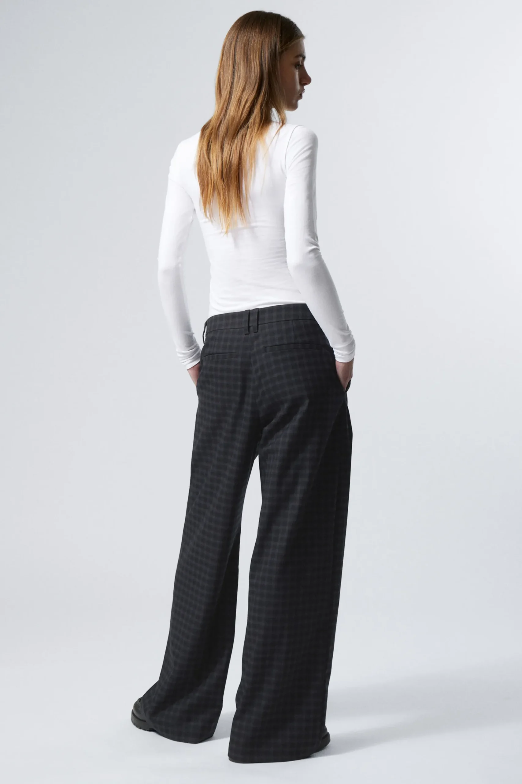 Weekday CHECKED LOW LOOSE SUIT TROUSERS>Women Trousers