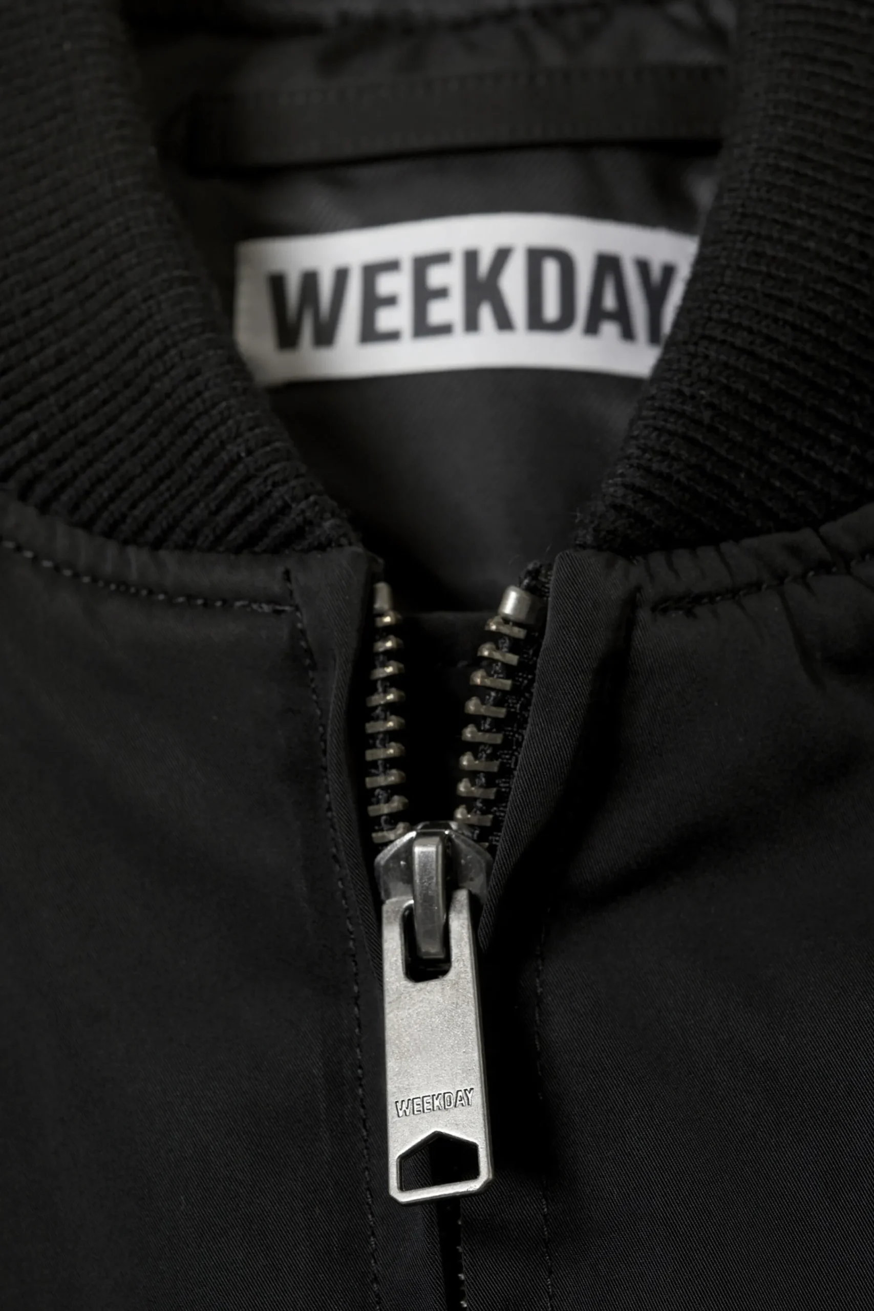 Weekday CROPPED BOMBER JACKET>Women Jackets & Coats