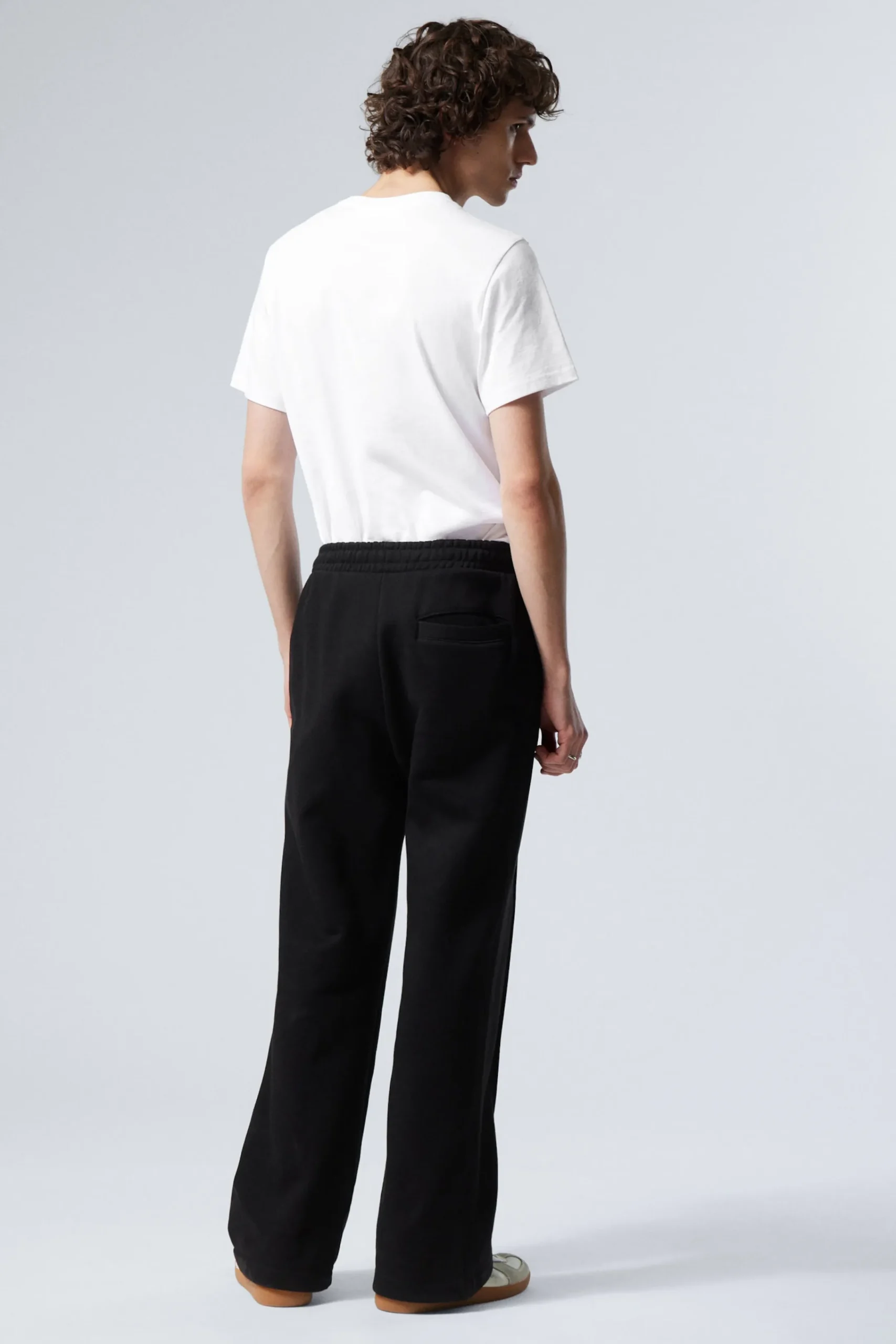 Weekday FLARED LOOSE FIT SWEATPANTS> Trousers