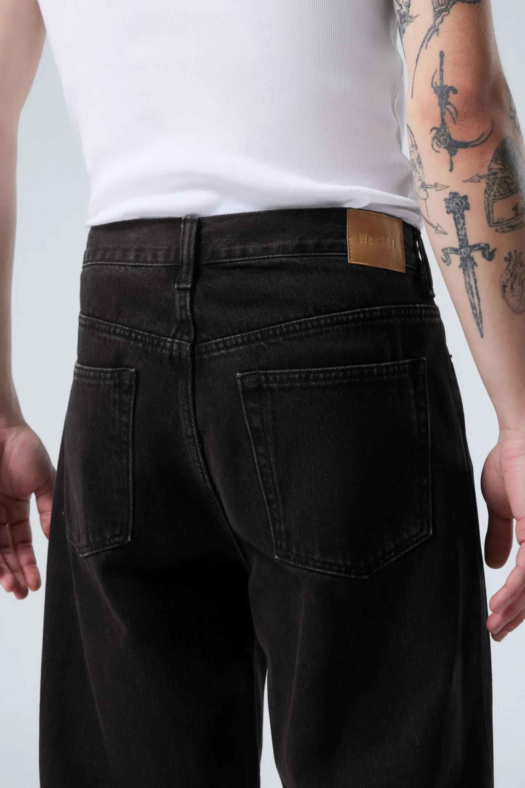 Weekday GALAXY LOOSE STRAIGHT LEG JEANS> Jeans