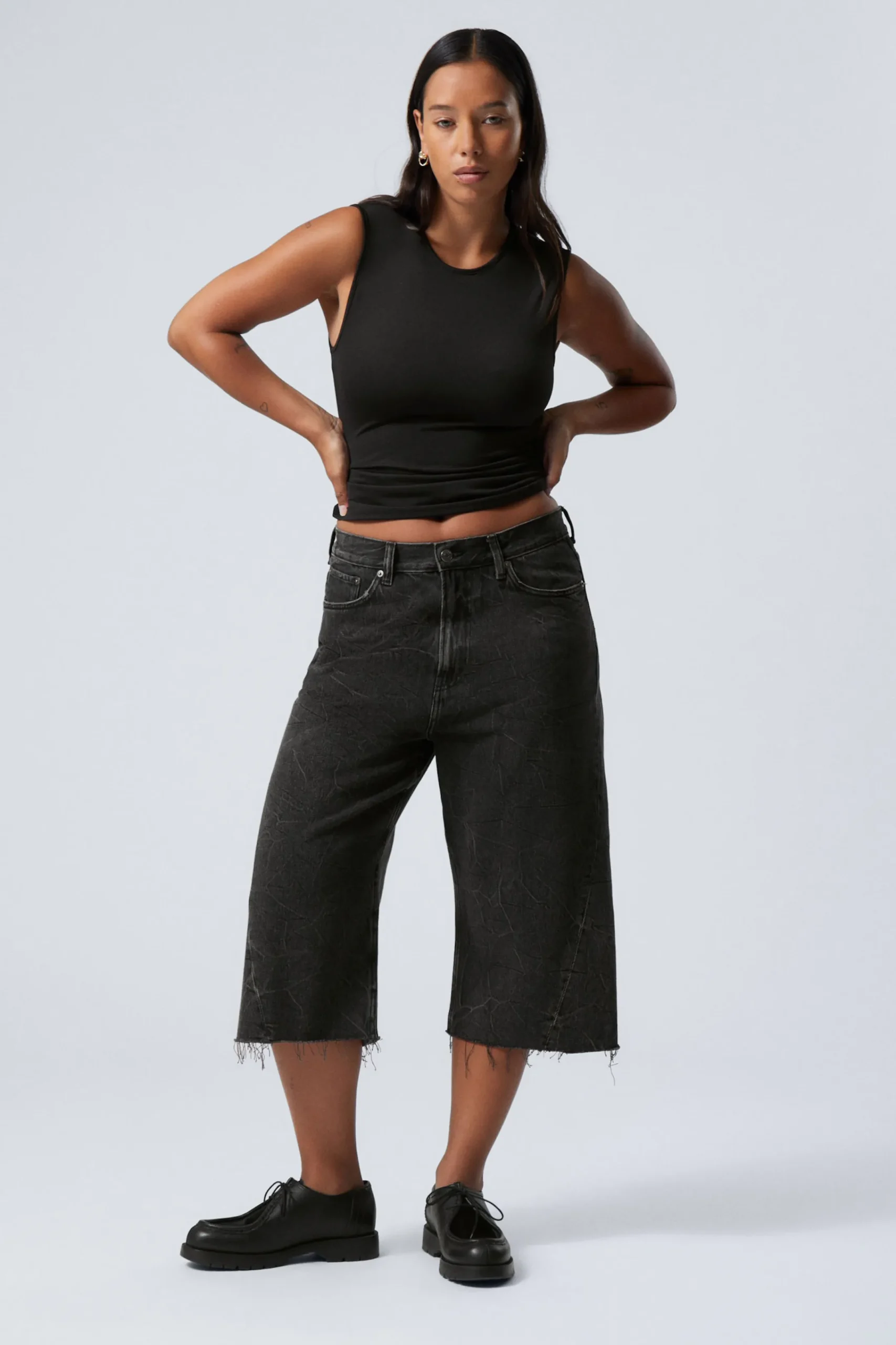 Weekday GALAXY LOOSE TWISTED DENIM SHORTS> Shorts