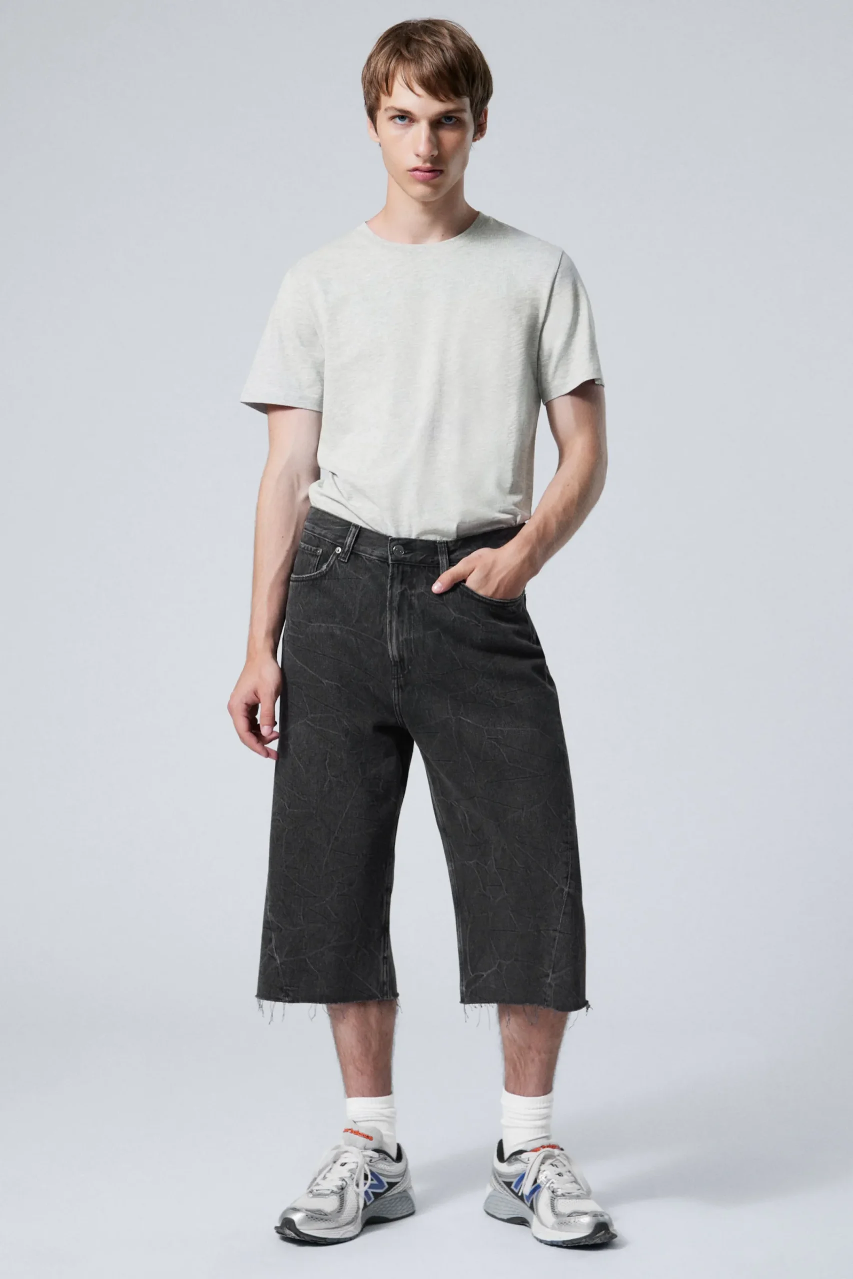 Weekday GALAXY LOOSE TWISTED DENIM SHORTS> Shorts