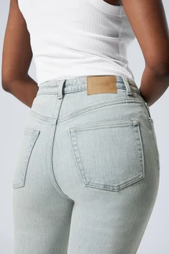 Weekday GLOW CURVE HIGH WAISTED REGULAR FLARED LEG JEANS><noscript><img width=