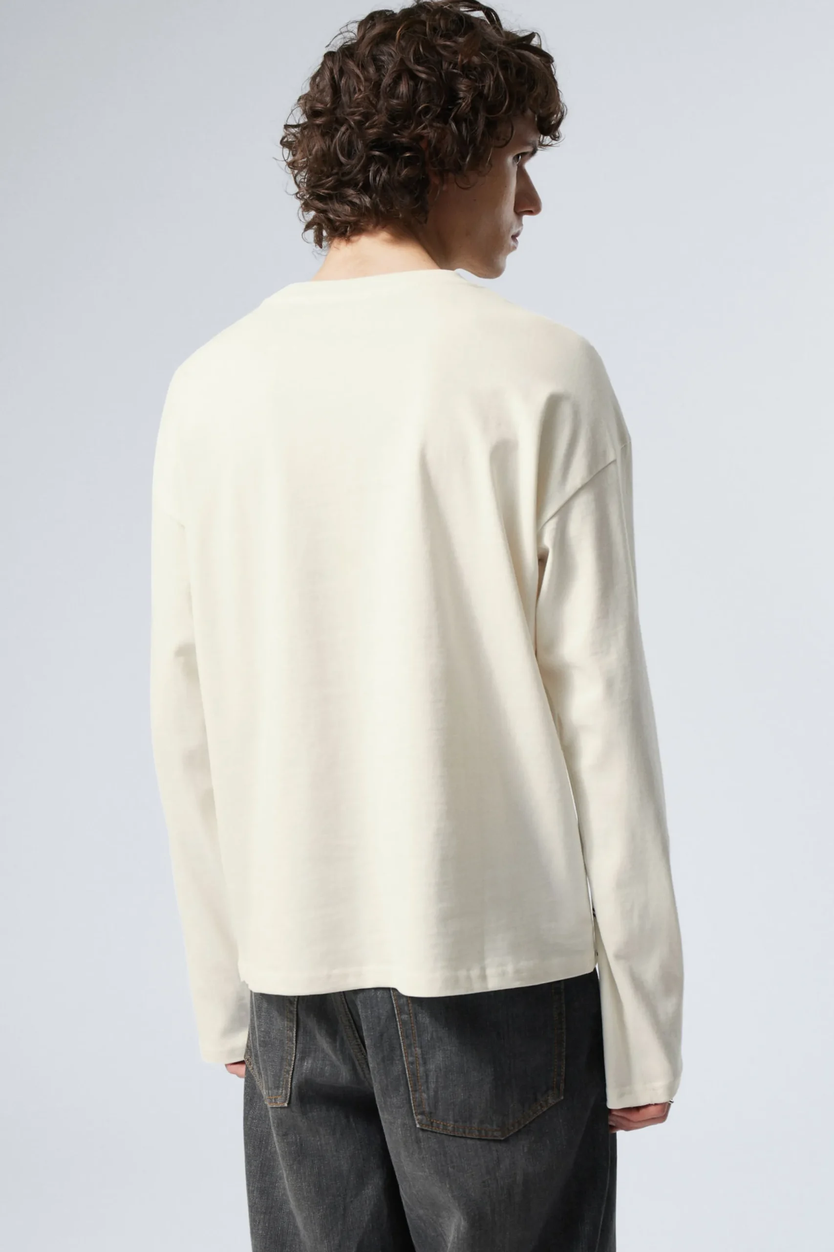 Weekday GREAT BOXY GRAPHIC LONG SLEEVE T-SHIRT> Graphics|T-Shirts & Tops