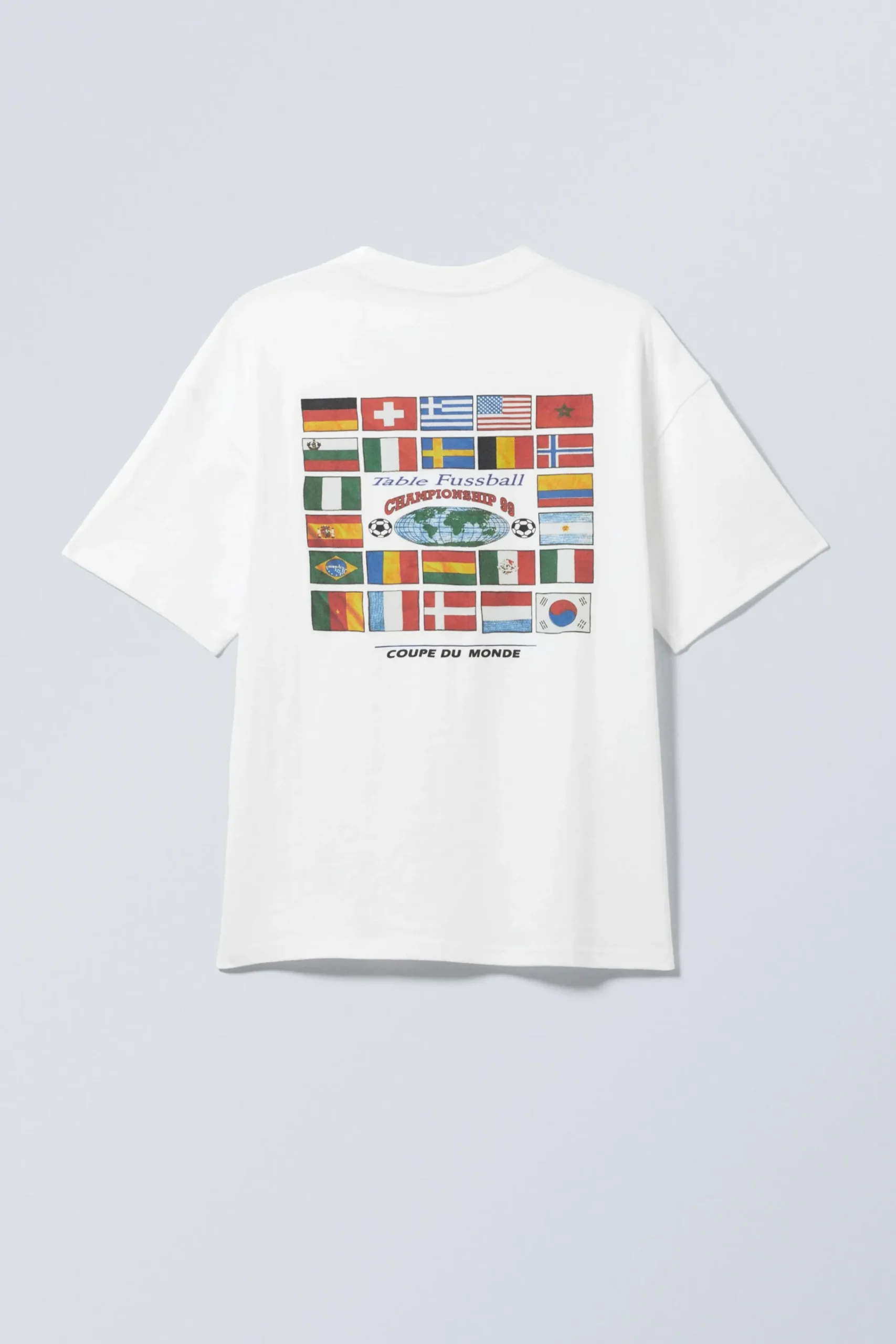 Weekday GREAT BOXY PRINTED GRAPHIC TEE> Graphics|T-Shirts & Tops