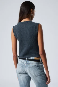Weekday KNITTED SINGLE-BREASTED VEST><noscript><img width=