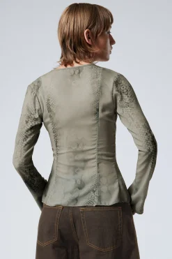 Weekday LONG SLEEVE TIE BLOUSE><noscript><img width=