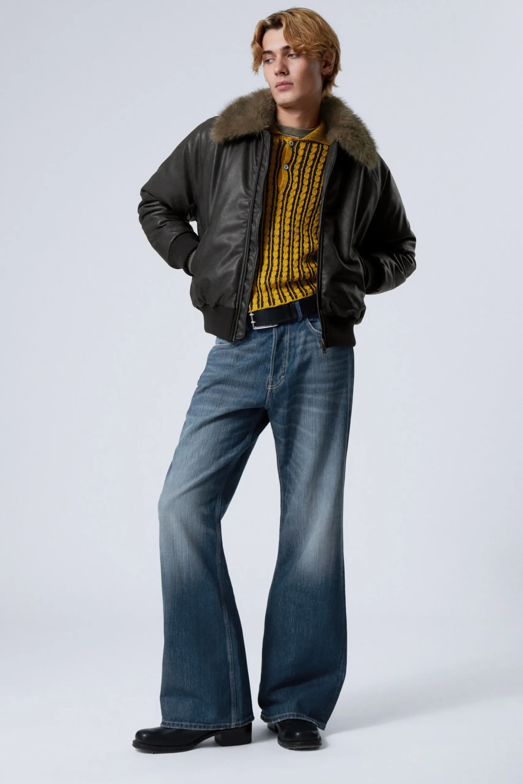 Weekday LOOSE FIT FAUX LEATHER BOMBER JACKET> Jackets & Coats