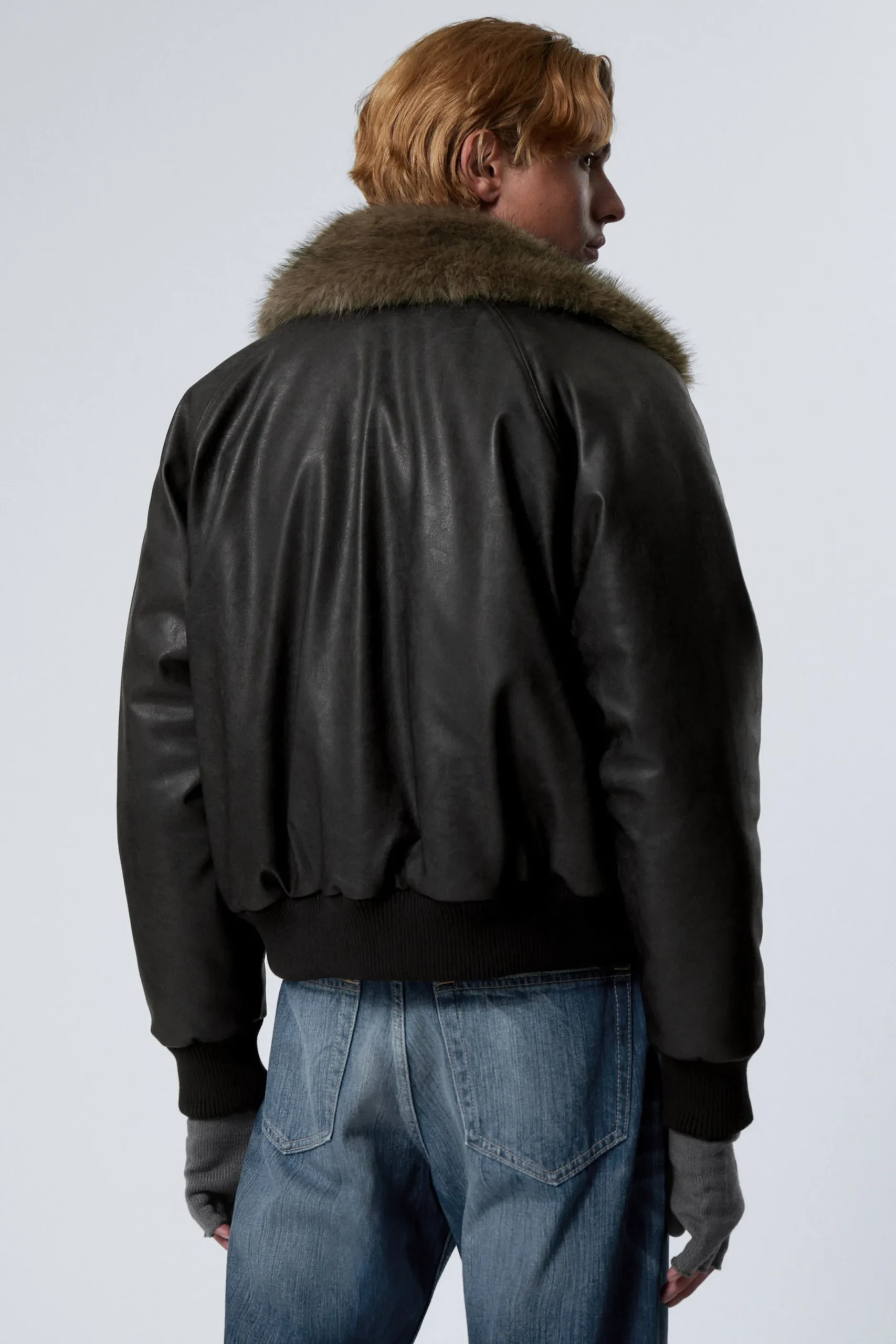 Weekday LOOSE FIT FAUX LEATHER BOMBER JACKET> Jackets & Coats