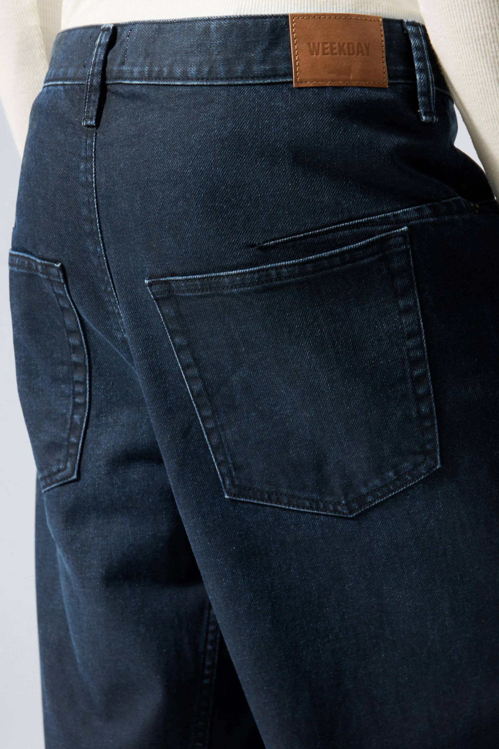 Weekday LOOSE REGULAR WAIST WIDE JEANS> Jeans