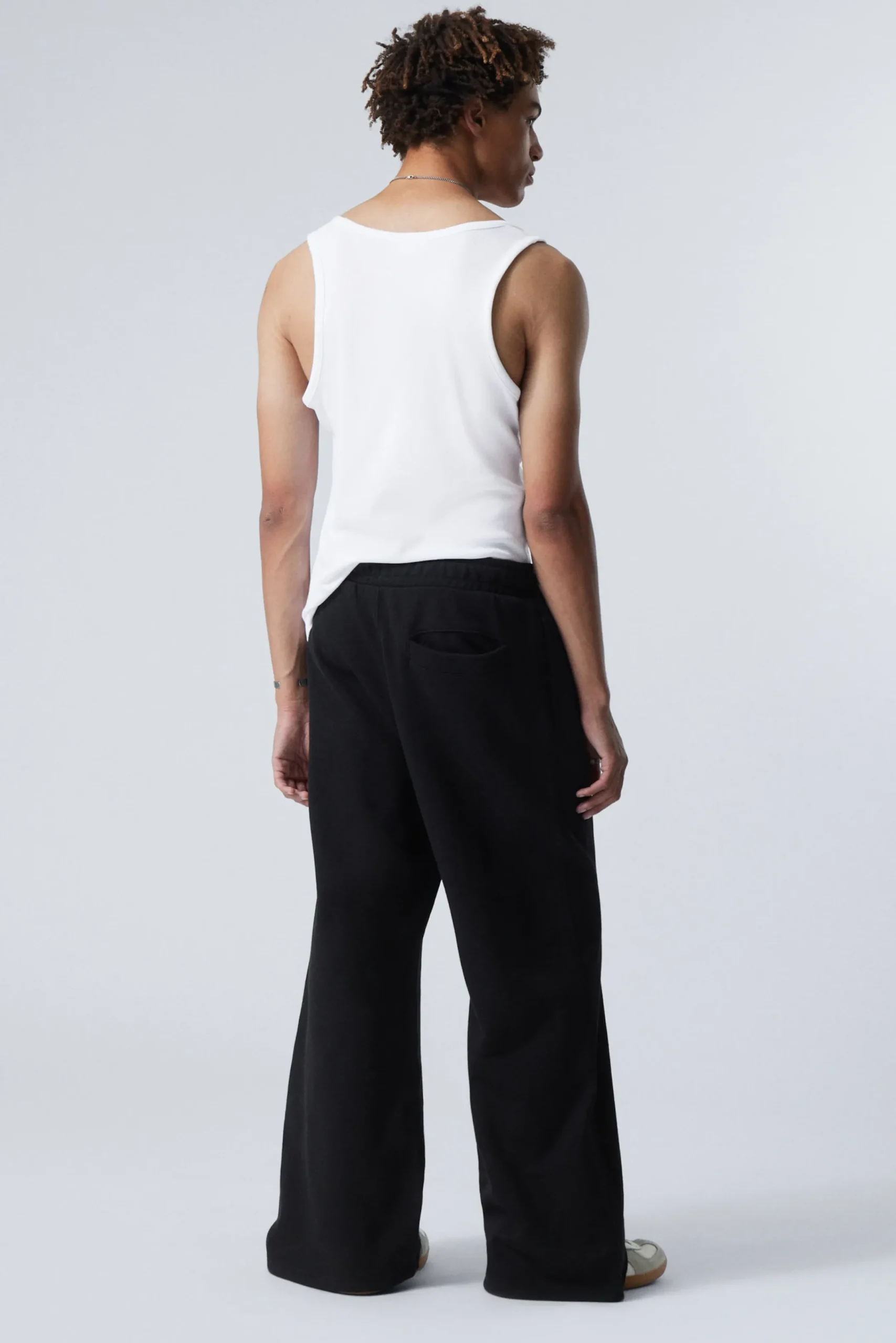 Weekday LOOSE WIDE HEAVYWEIGHT SWEATPANTS> Basics|Trousers