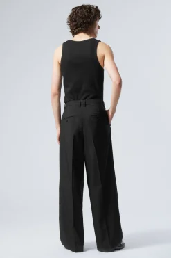 Weekday LOW WAIST LOOSE FIT SUIT TROUSERS><noscript><img width=