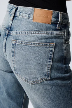 Weekday MOON MID RISE REGULAR BOOTCUT LEG JEANS><noscript><img width=