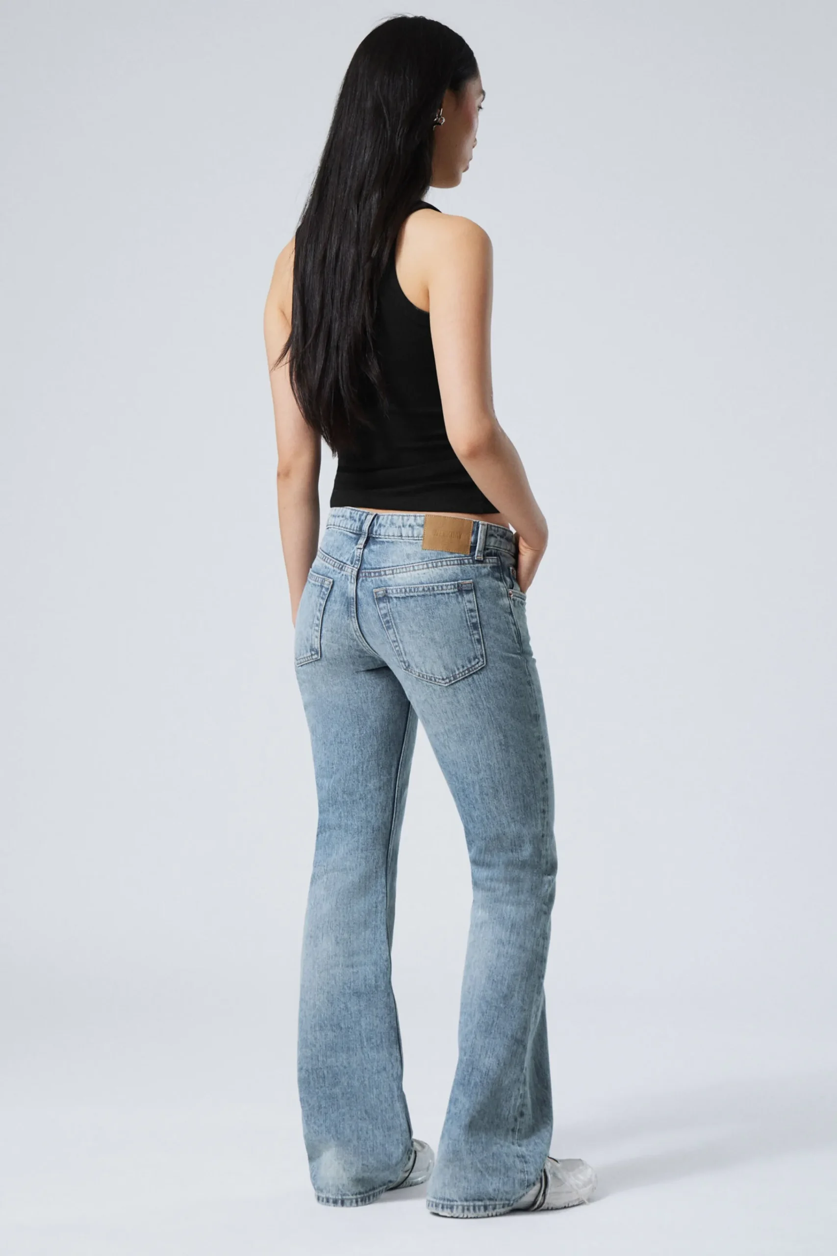 Weekday NOVA LOW RISE SLIM BOOTCUT LEG JEANS>Women Jeans
