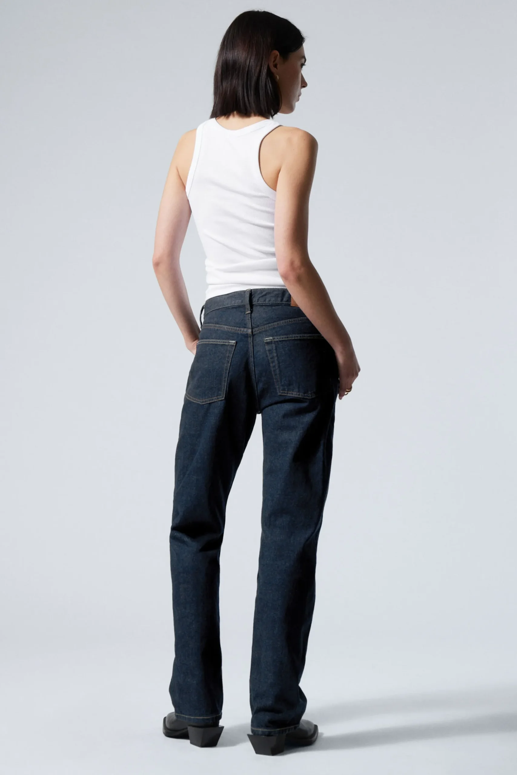 Weekday ORBIT MID RISE REGULAR STRAIGHT LEG JEANS>Women Jeans|Jeans