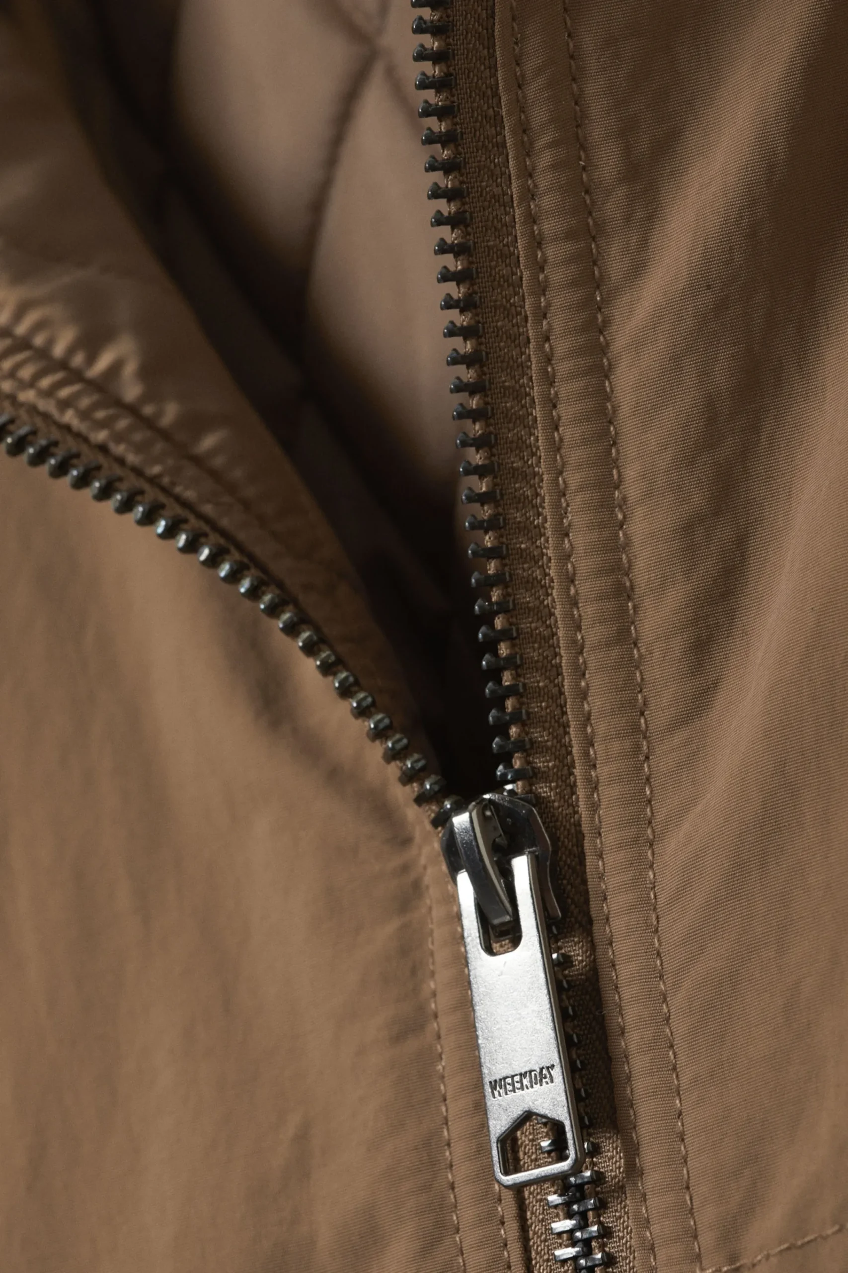 Weekday RELAXED NYLON BOMBER JACKER> Jackets & Coats