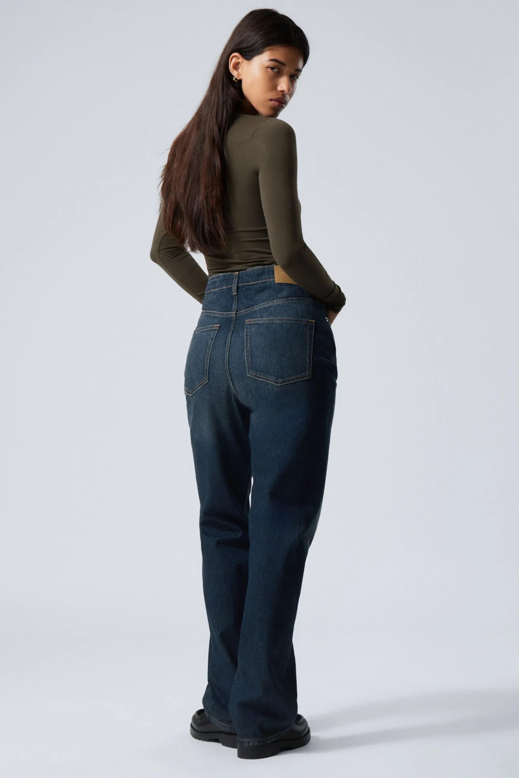 Weekday ROWE SUPER HIGH WAISTED REGULAR STRAIGHT LEG JEANS>Women Jeans