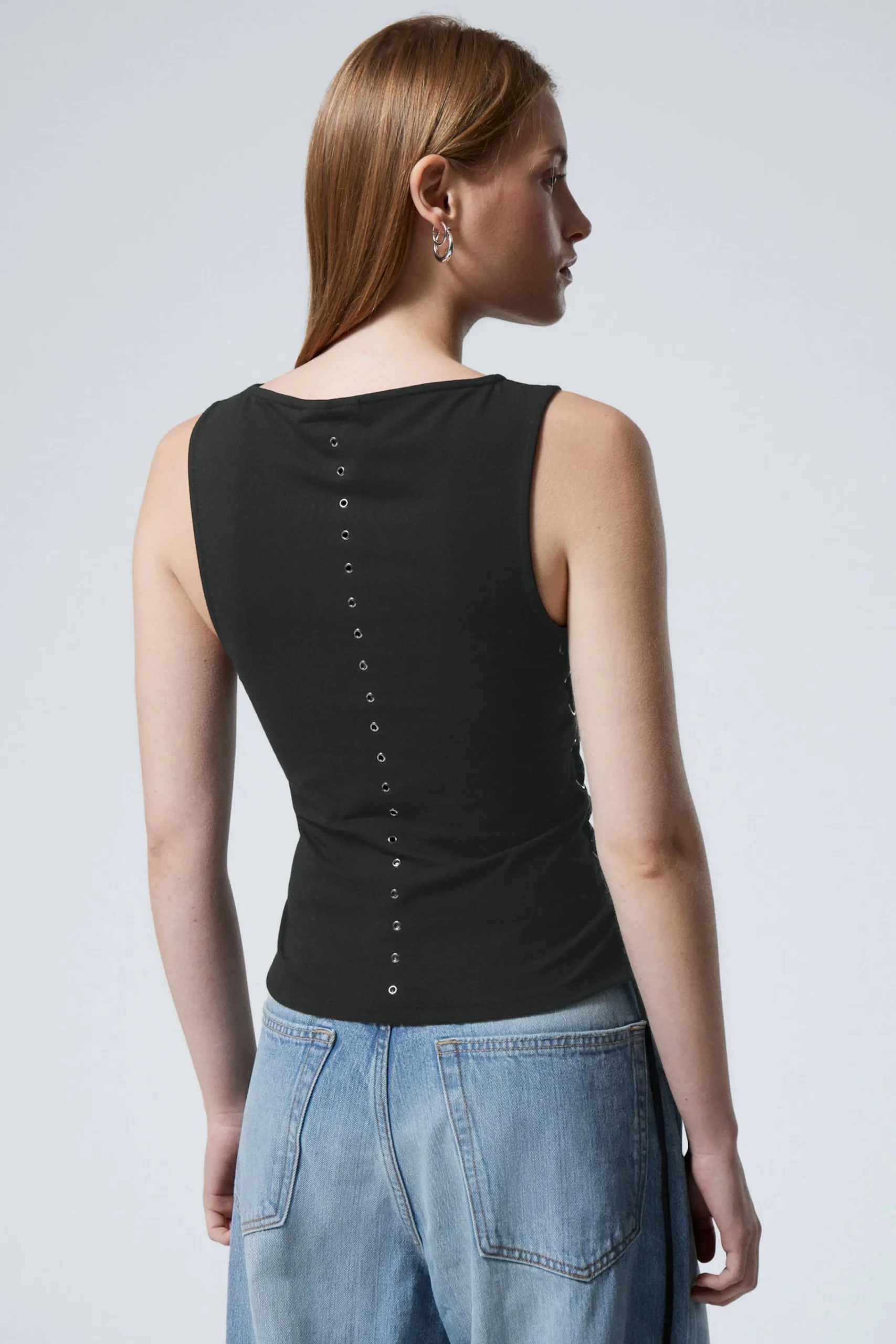 Weekday SLEEVELESS LACING BOAT-NECK EYELET TOP>Women Tops