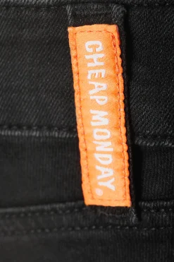 Weekday SLEEZIE LOW WAIST SKINNY JEANS><noscript><img width=