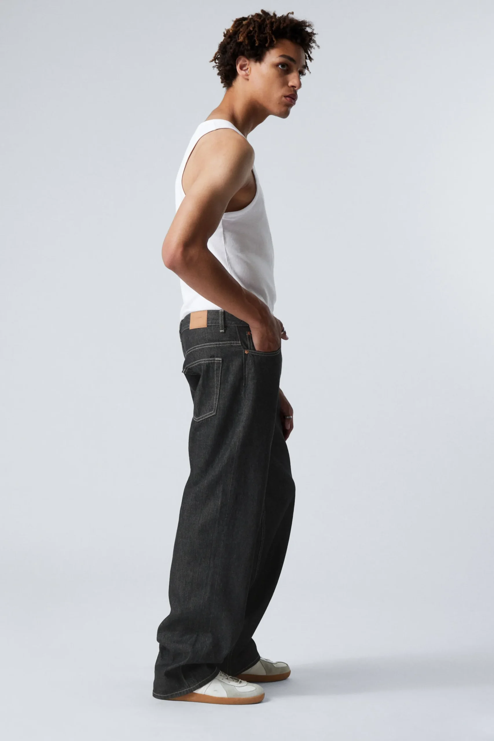 Weekday SPHERE LOW RISE LOOSE STRAIGHT LEG JEANS> Jeans