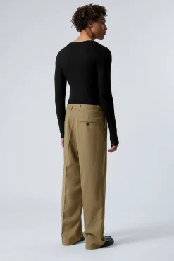 Weekday UNO LOOSE SUIT TROUSERS><noscript><img width=